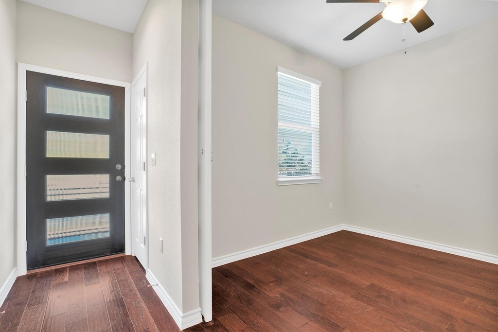 5412 Golden Canary Ln - Photo 3