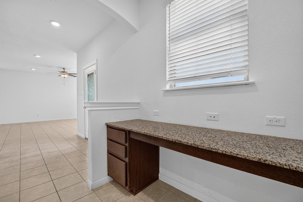 221 Sand Lily Ln - Photo 19