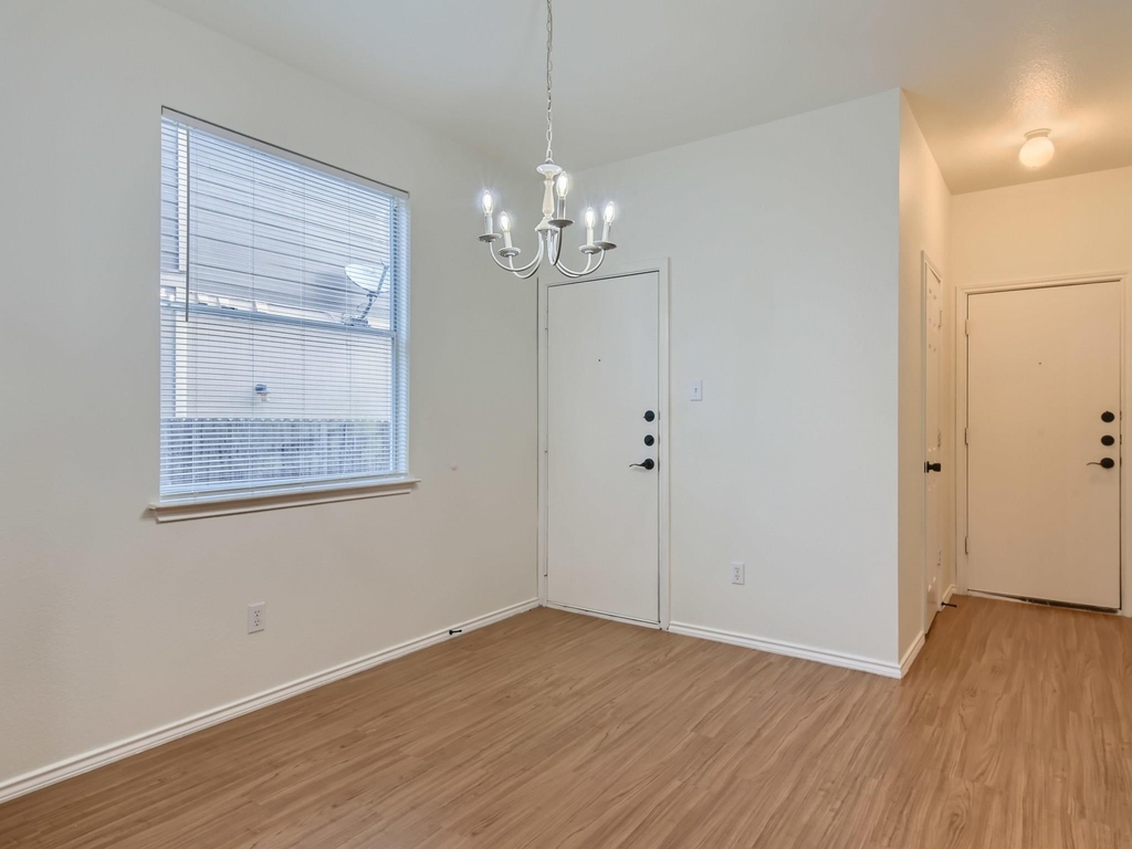 13913 Harris Ridge Blvd - Photo 5