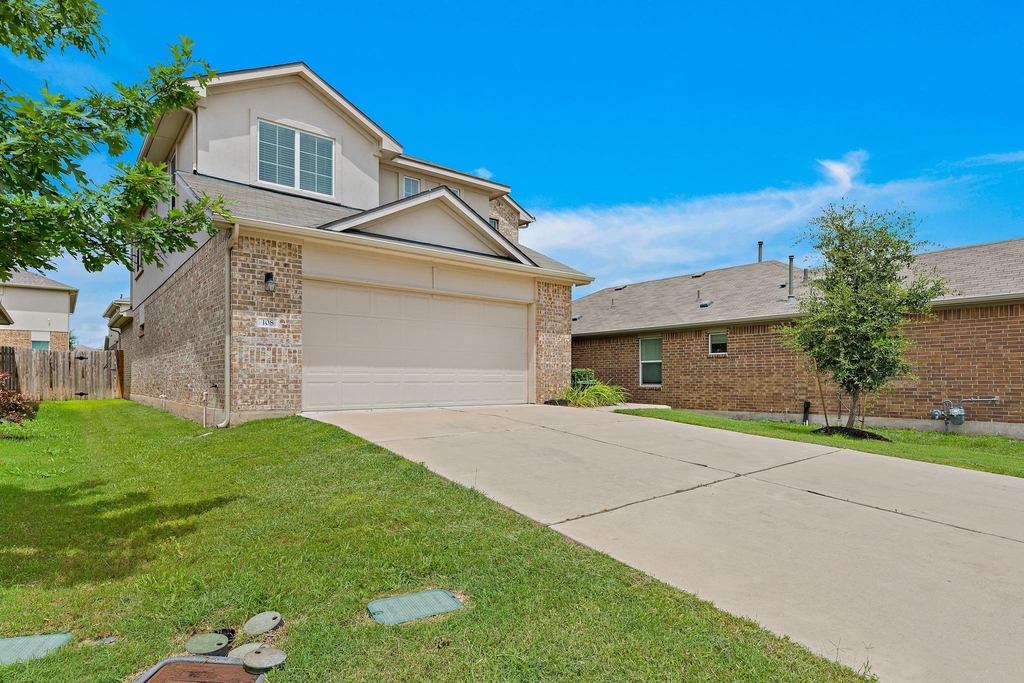 108 Schuster Ct - Photo 2