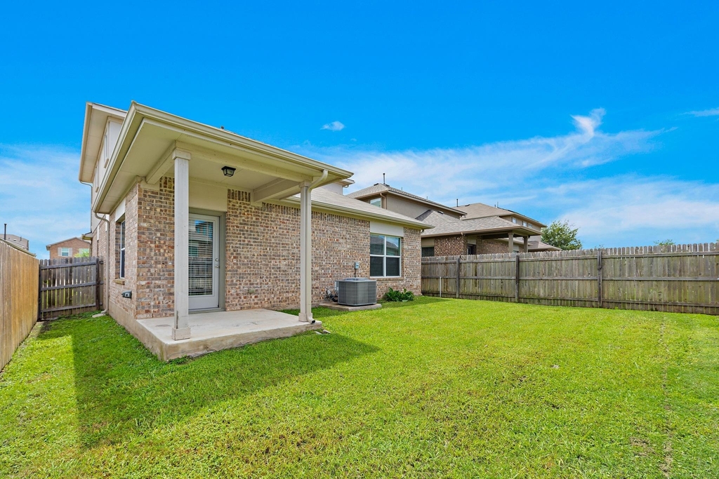 108 Schuster Ct - Photo 29