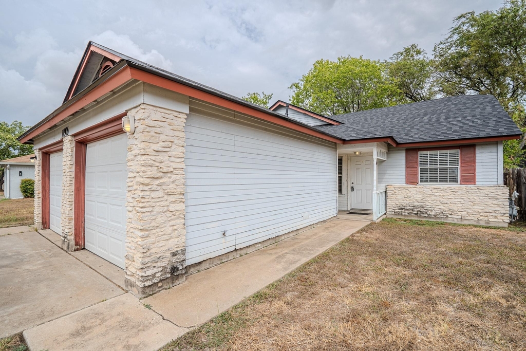 11906 Sunhillow Bnd - Photo 0