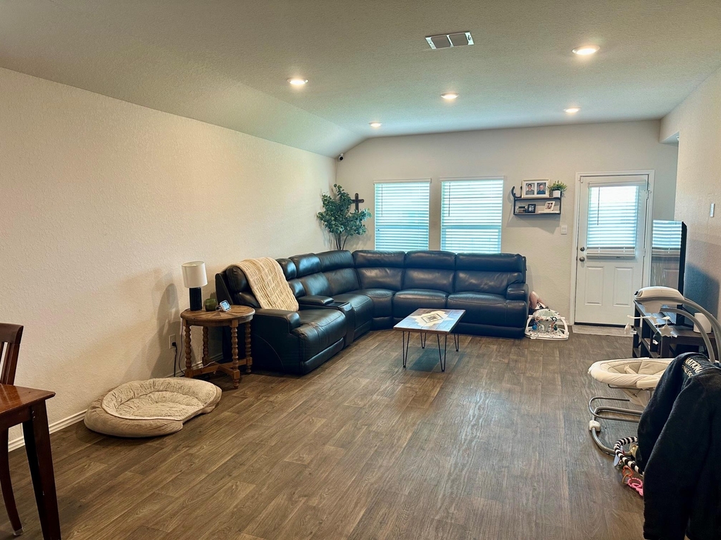 1733 James St - Photo 24