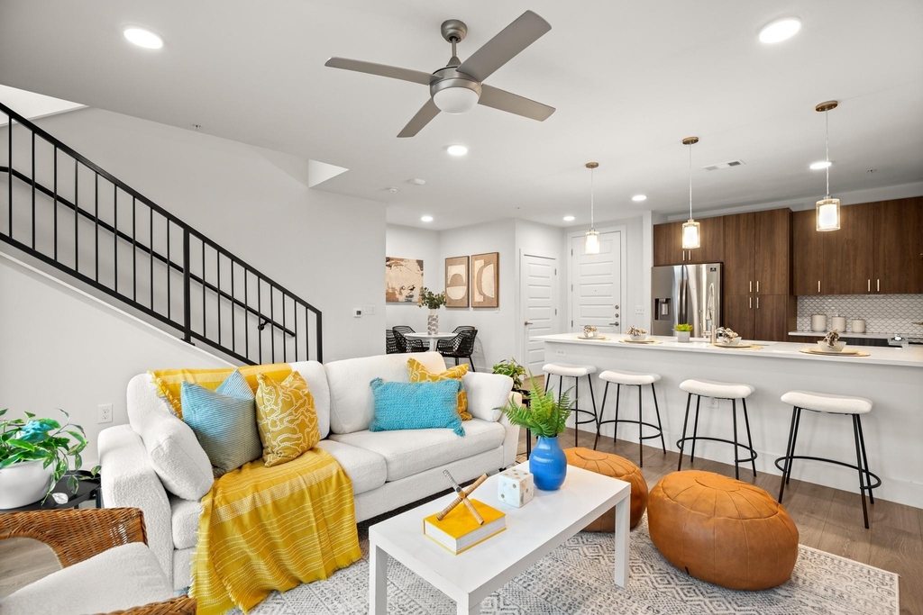 2213 Poquito St - Photo 18