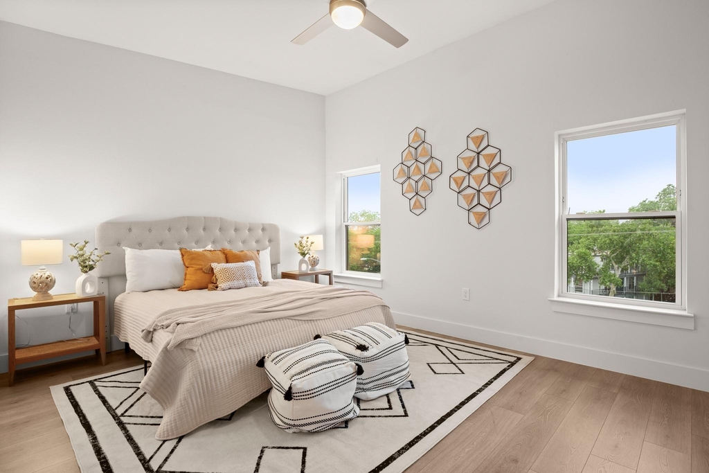 2213 Poquito St - Photo 3