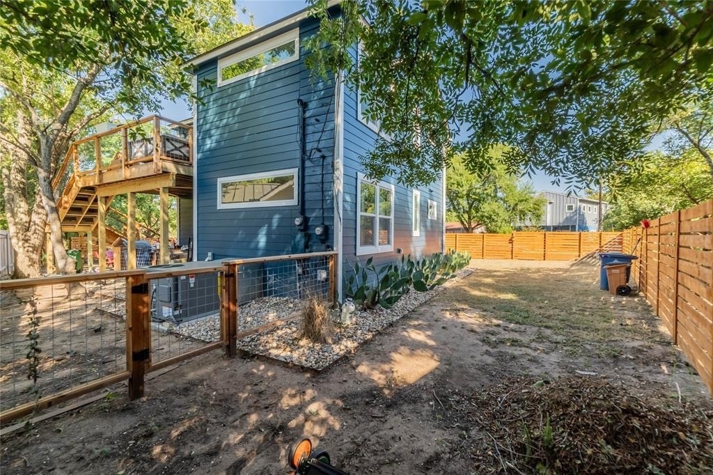 3007 E 14 1/2 St - Photo 25