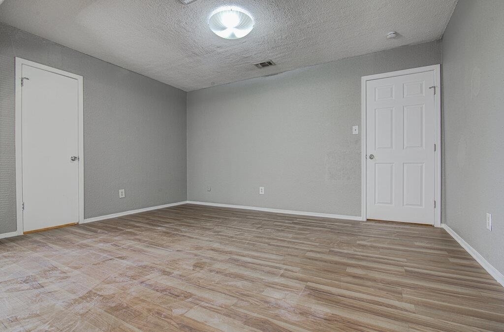 1807 Briar Hill Dr - Photo 12