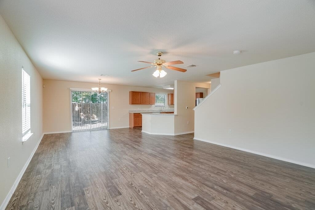 6812 Doyal Dr - Photo 2