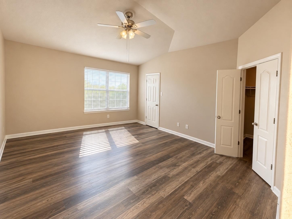 243 Devonshire Dr - Photo 21