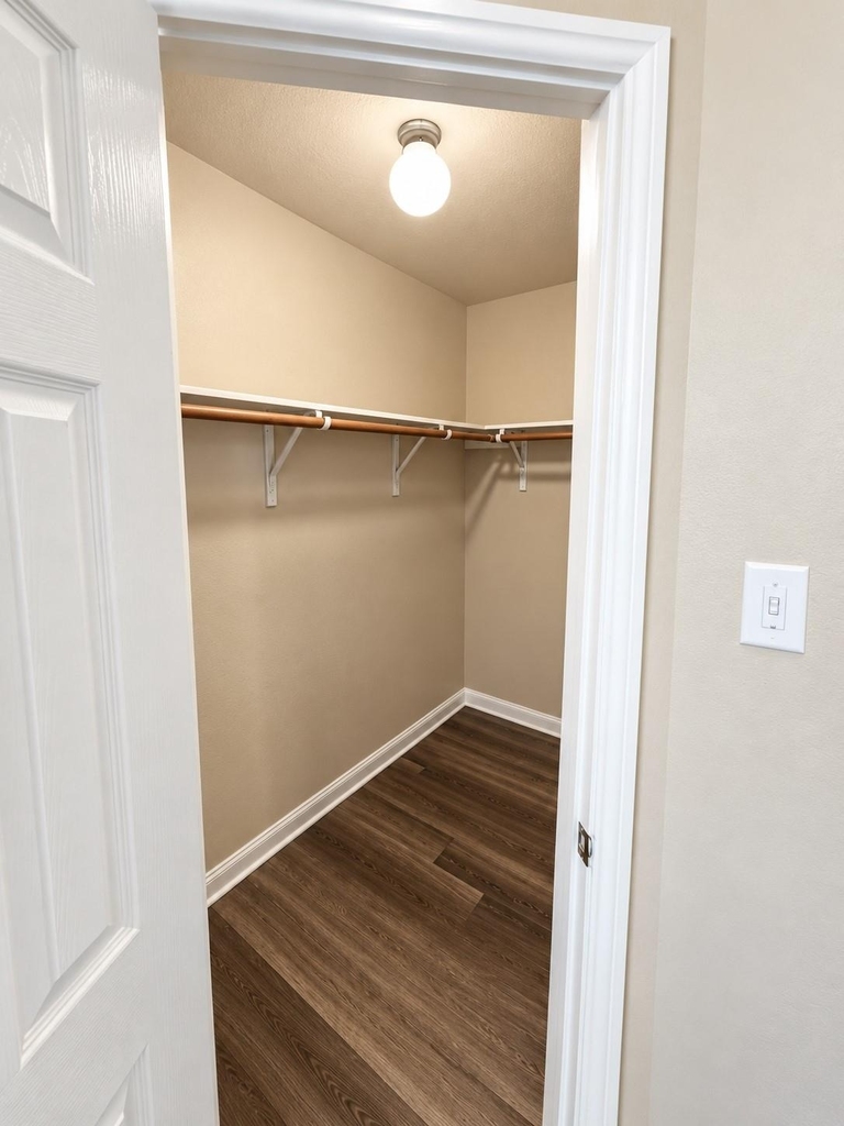 243 Devonshire Dr - Photo 15