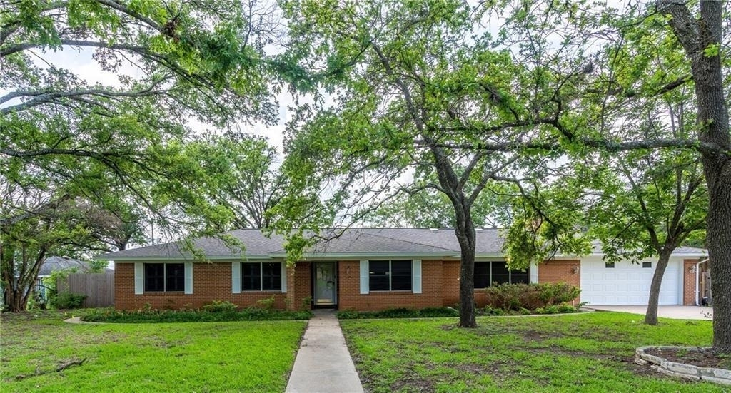 12504 Silver Spur Rd - Photo 0