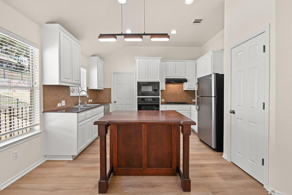 38 Cypress Knee Ln - Photo 6