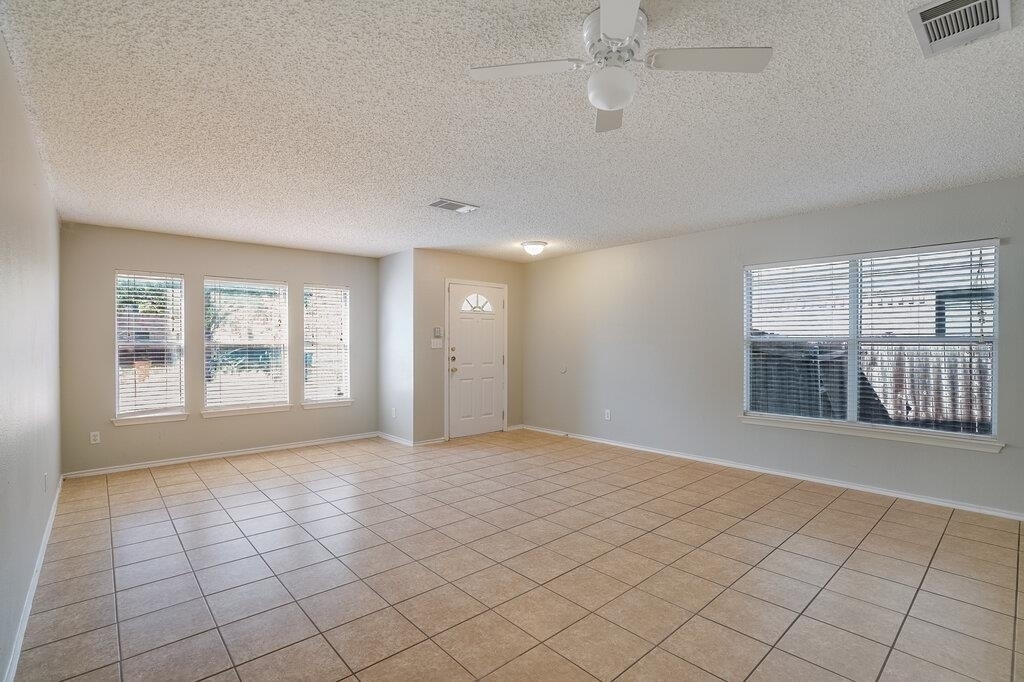 7903 Bramble Bush Dr - Photo 3