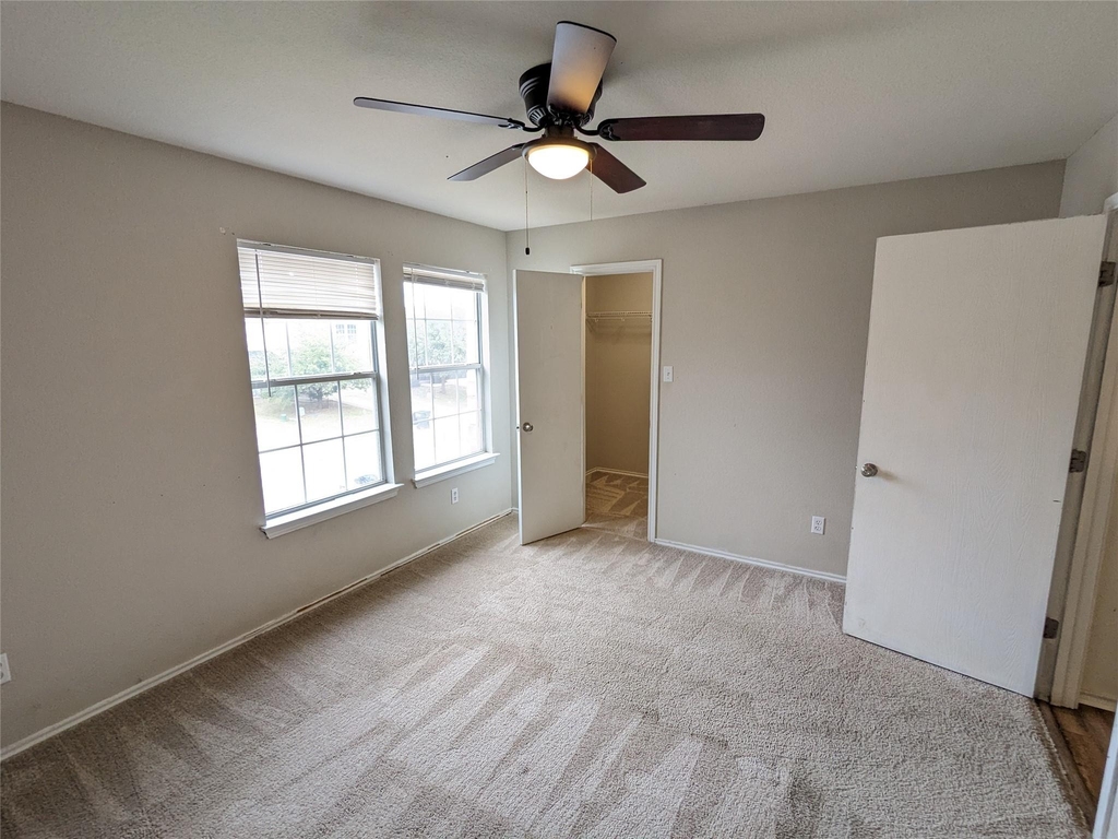 220 Quarter Ave - Photo 17