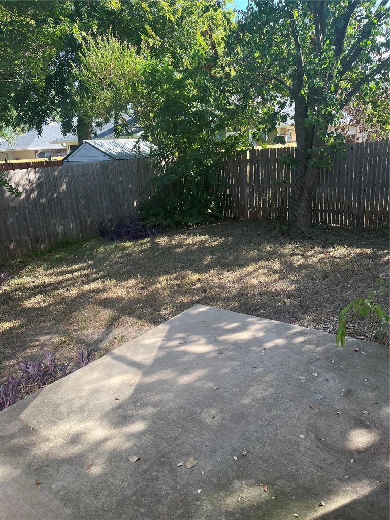 1704 Ascot Ln - Photo 16