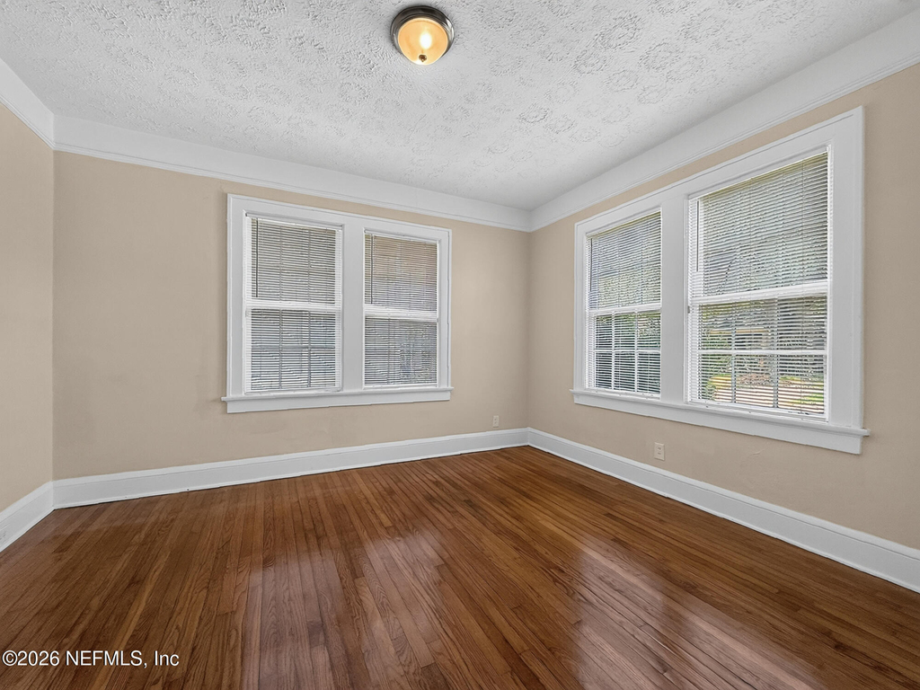2736 Lydia Street - Photo 12