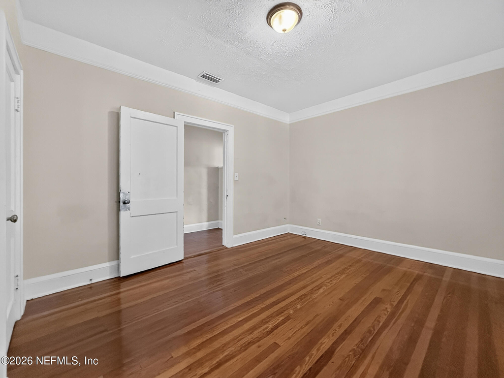 2736 Lydia Street - Photo 23