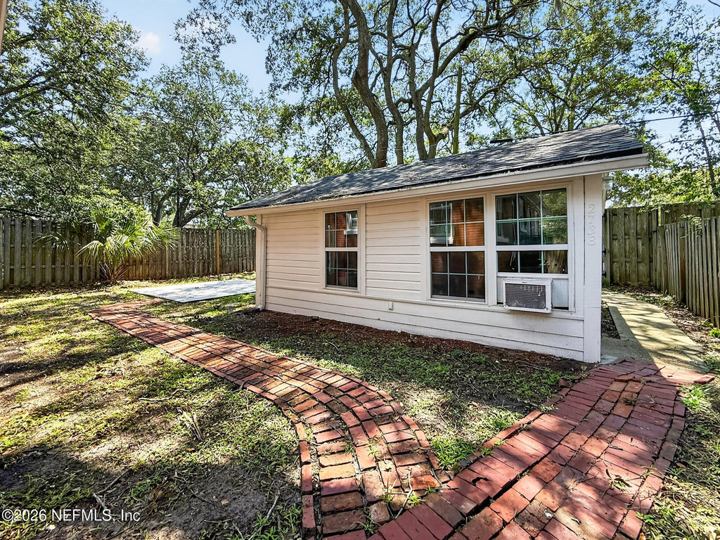 2736 Lydia Street - Photo 36