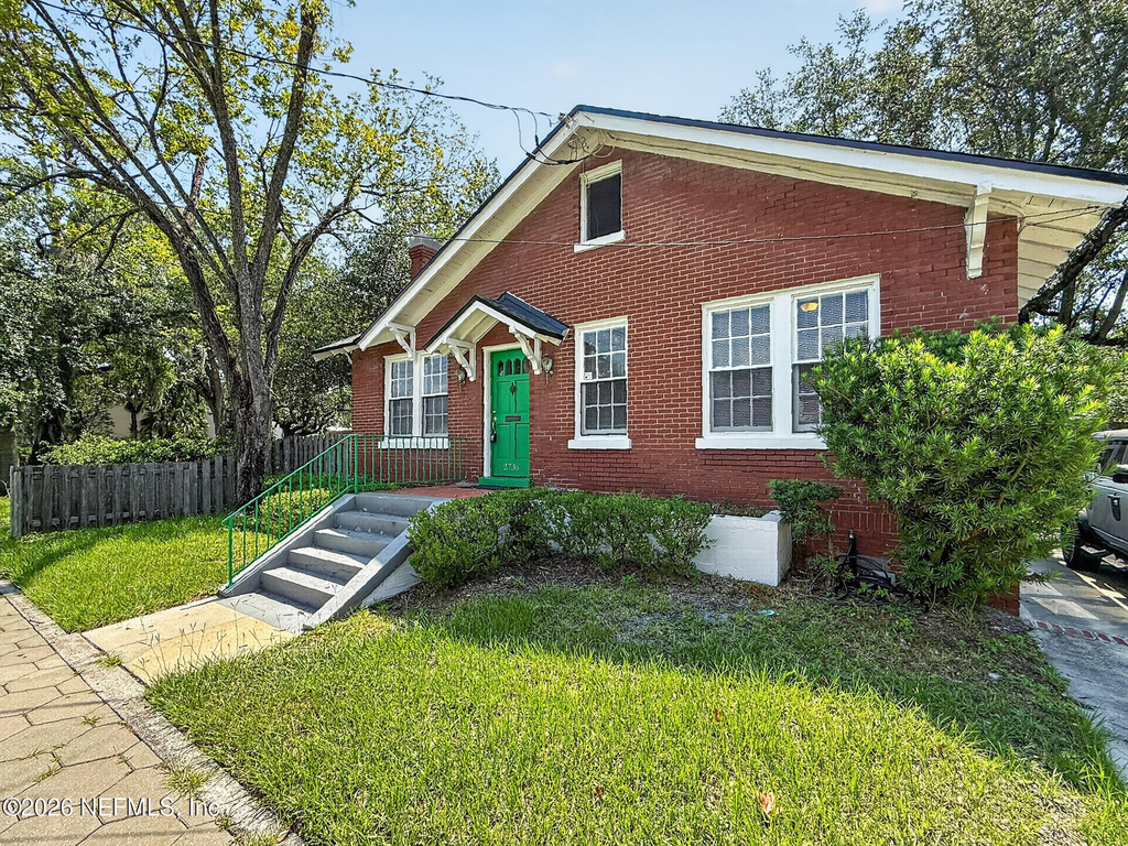 2736 Lydia Street - Photo 3