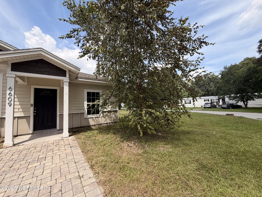 6609 Osceola Street - Photo 1