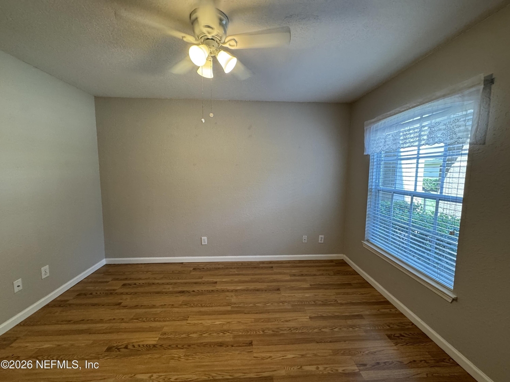 1701 The Greens Way - Photo 10