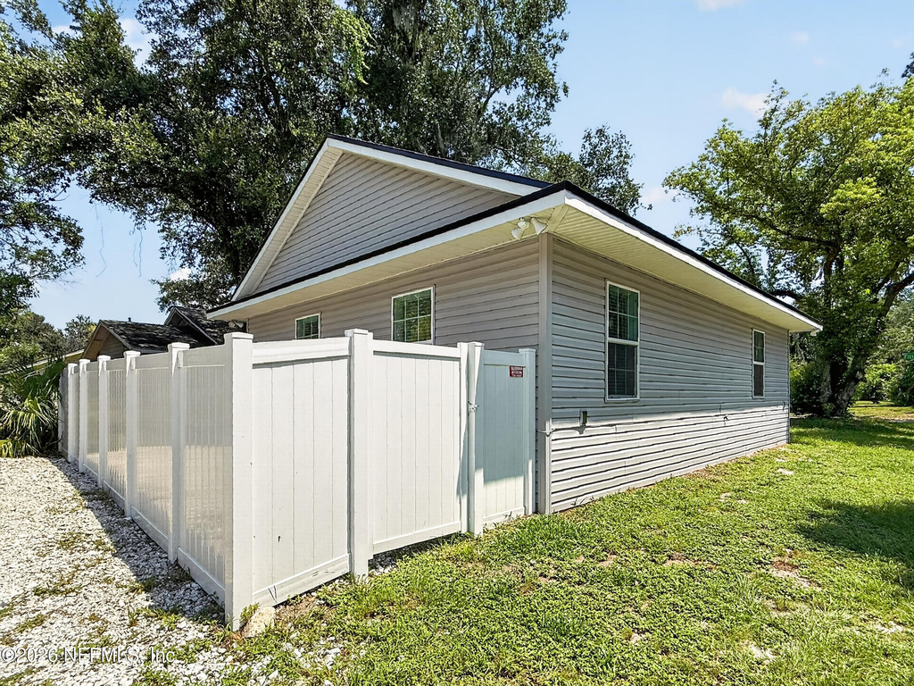 2220 Flesher Avenue - Photo 24