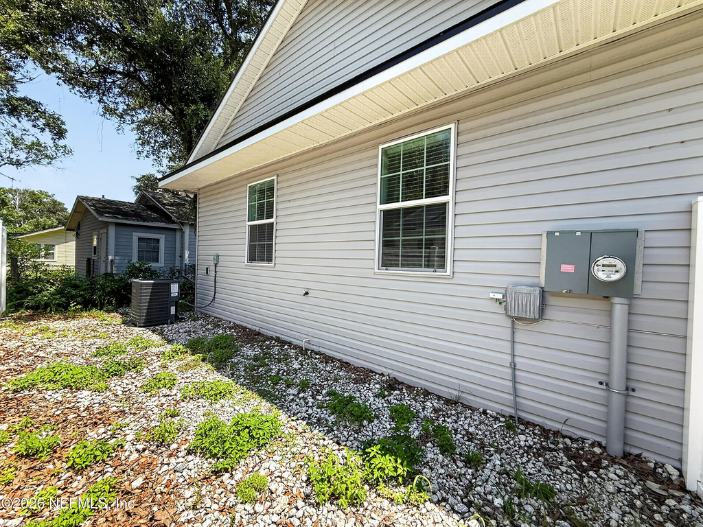2220 Flesher Avenue - Photo 22