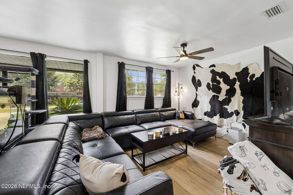 6535 Brandemere Road N - Photo 2