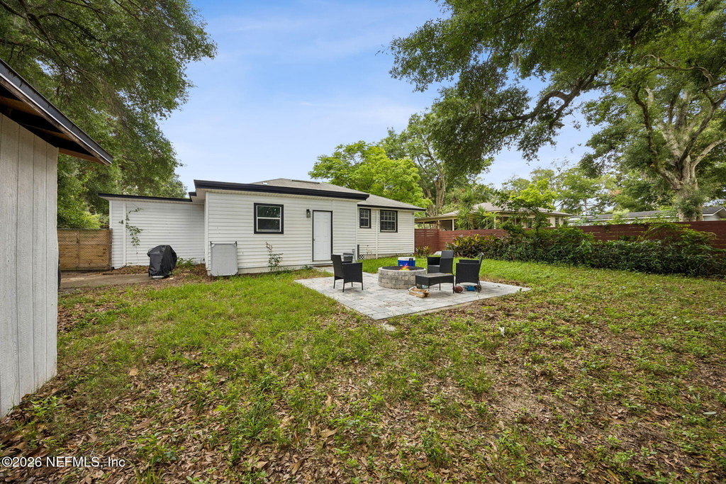 6535 Brandemere Road N - Photo 13