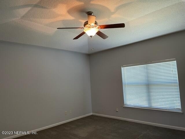 725 Liberty Circle - Photo 19