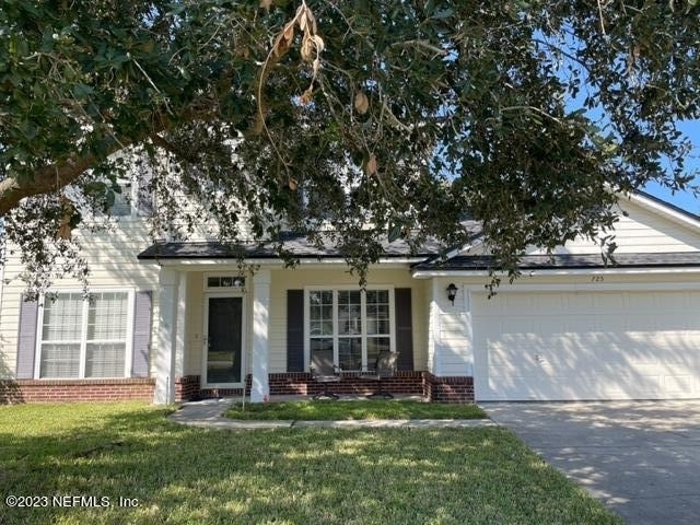 725 Liberty Circle - Photo 3