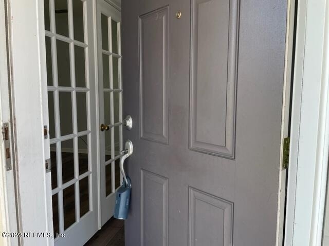 725 Liberty Circle - Photo 7