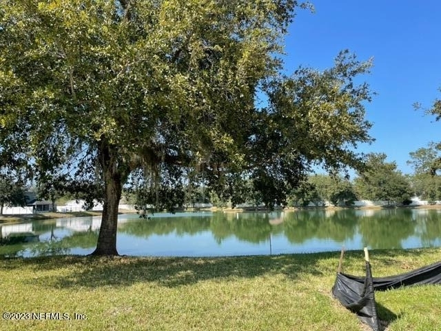 725 Liberty Circle - Photo 5
