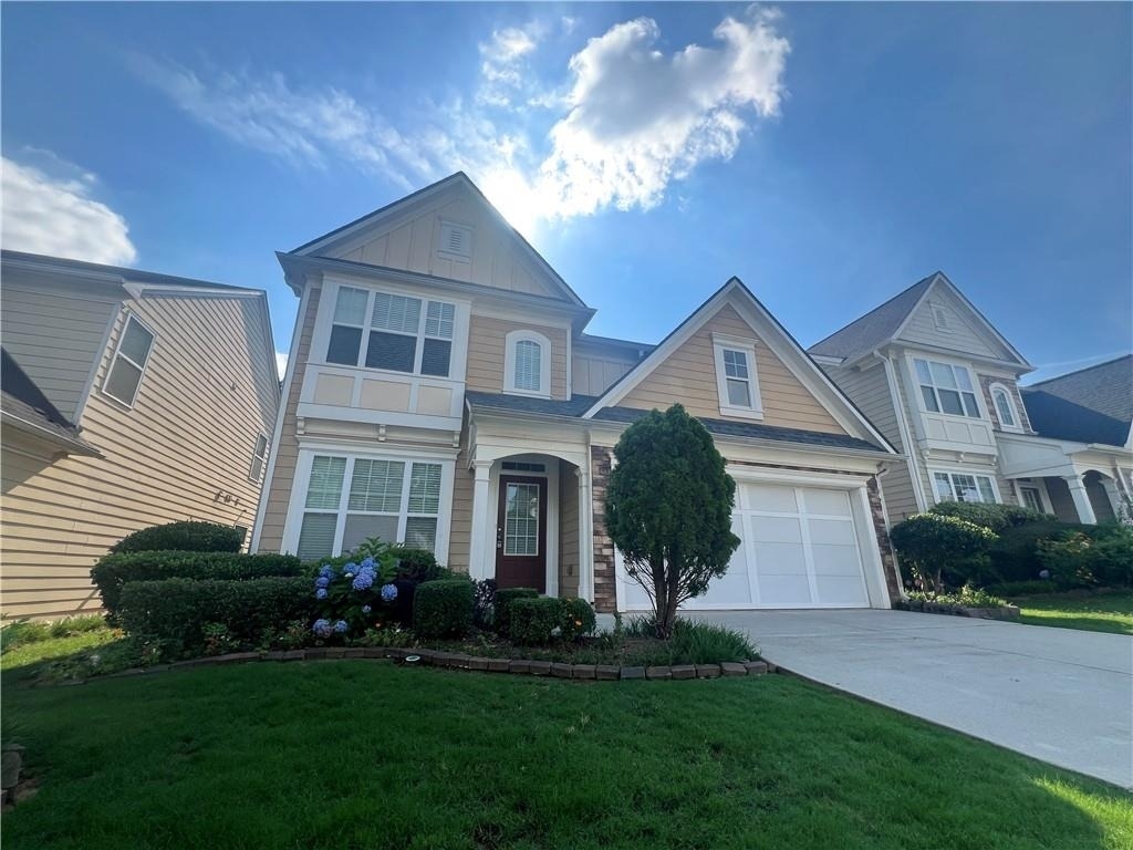 2233 Worrall Hill Dr - Photo 0