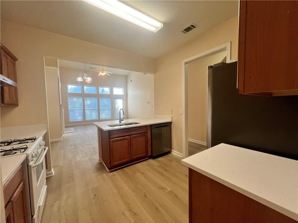 2233 Worrall Hill Dr - Photo 5