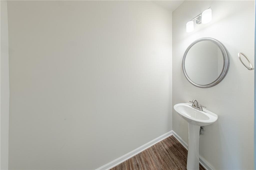 1302 Endicott Court - Photo 15