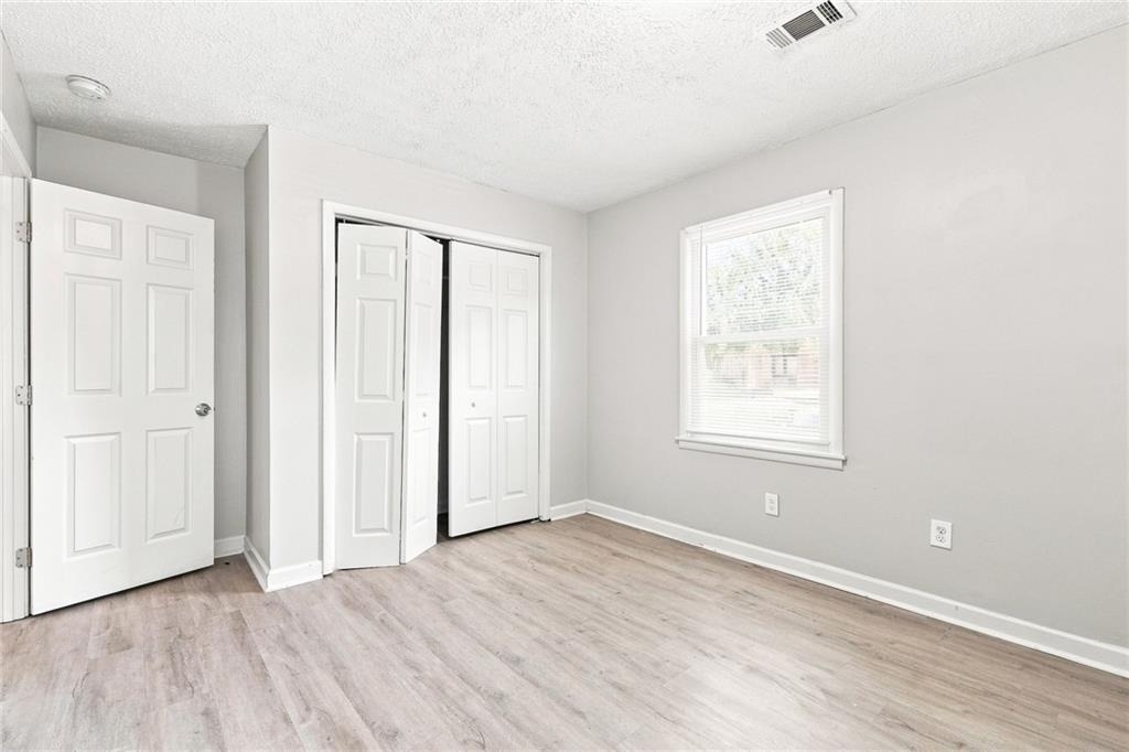 2123 Blayton Lane Se - Photo 11