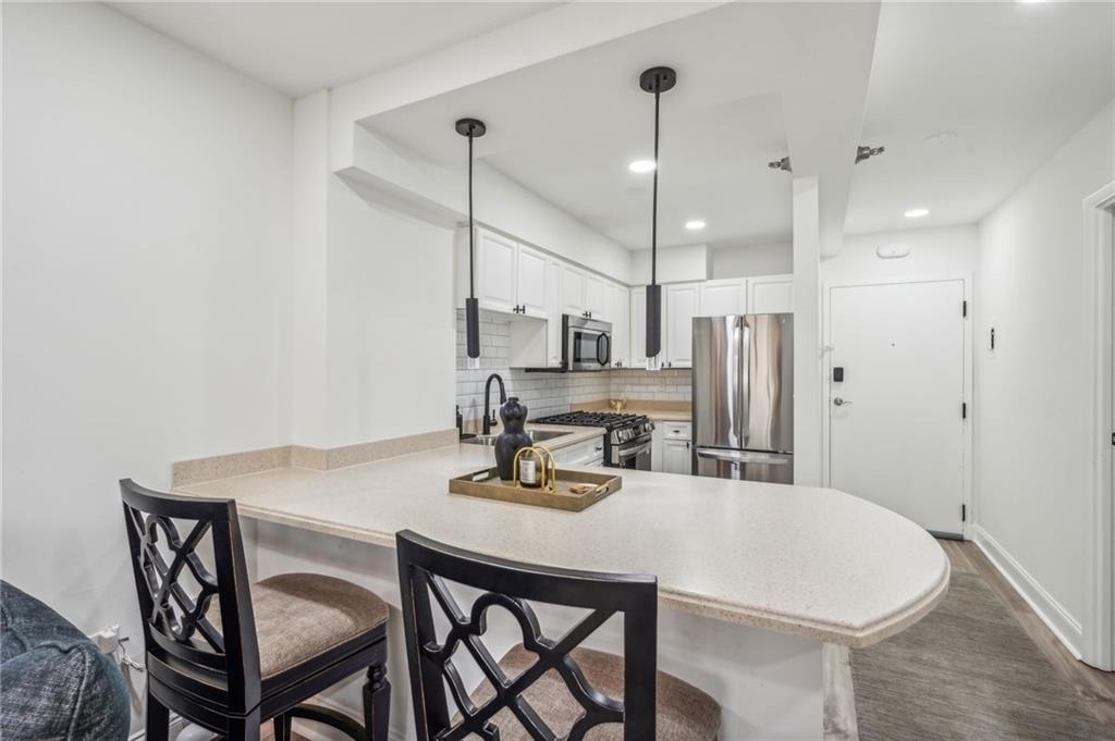 2479 Peachtree Road Ne - Photo 4
