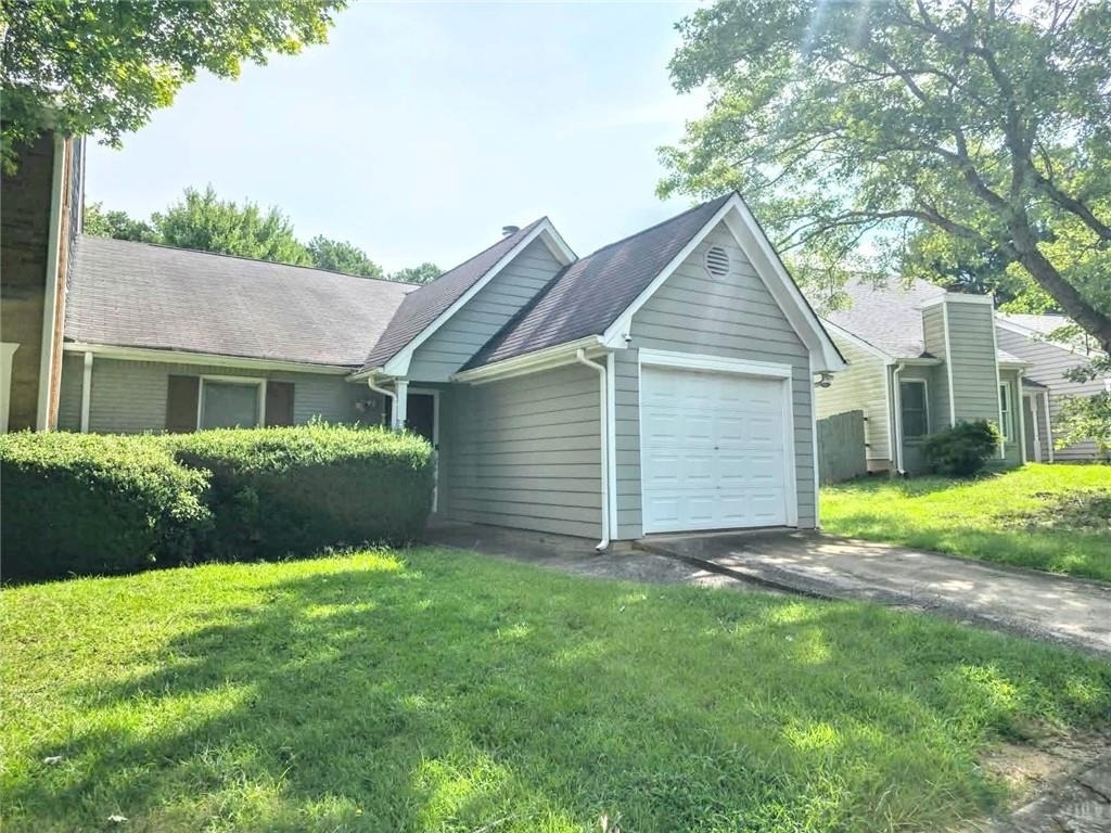 8020 Woodlake Drive - Photo 0