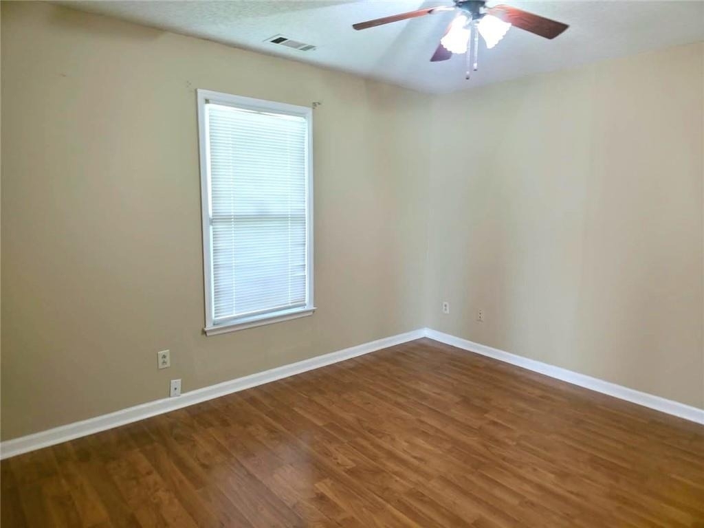 8020 Woodlake Drive - Photo 7
