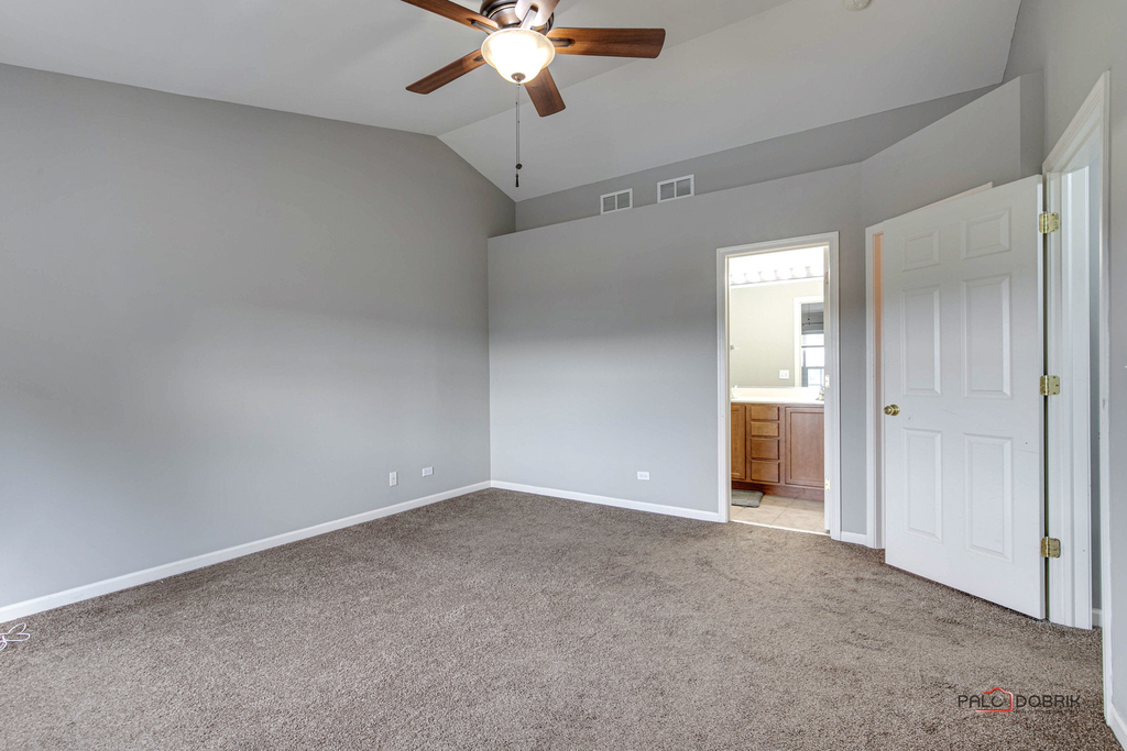 921 Summit Creek Drive - Photo 21