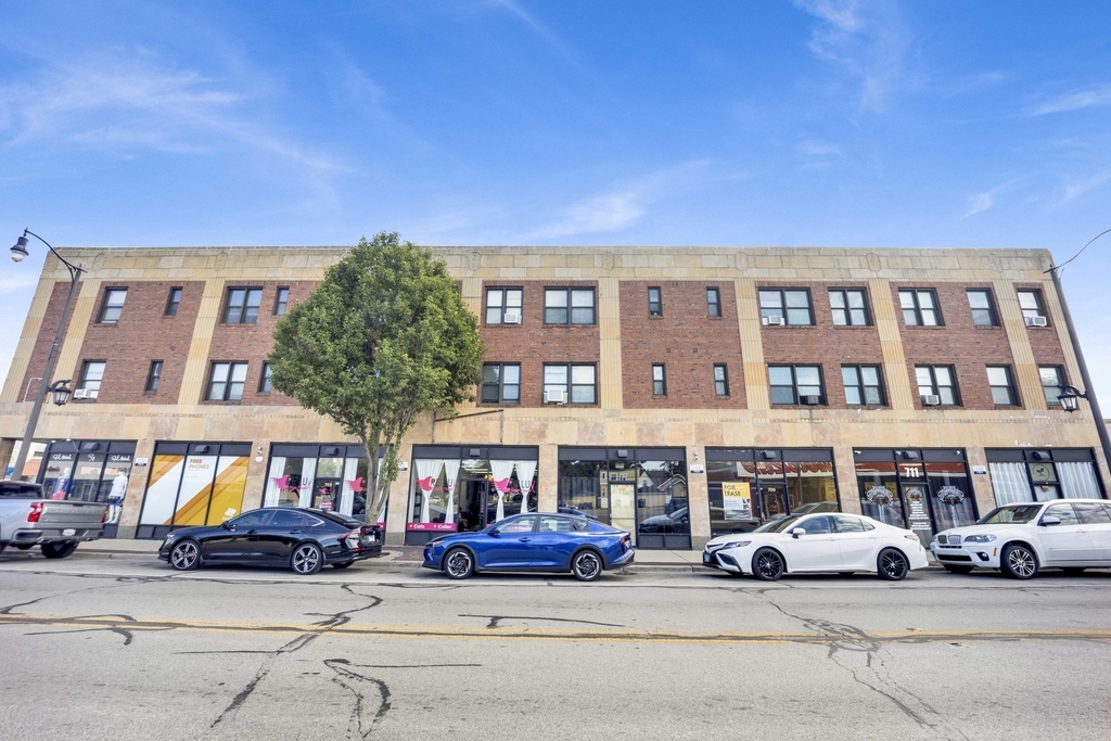 414 W Walnut Street - Photo 12