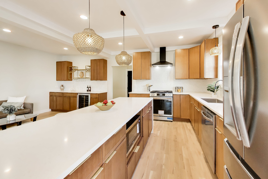 6730 W Dakin Street - Photo 2