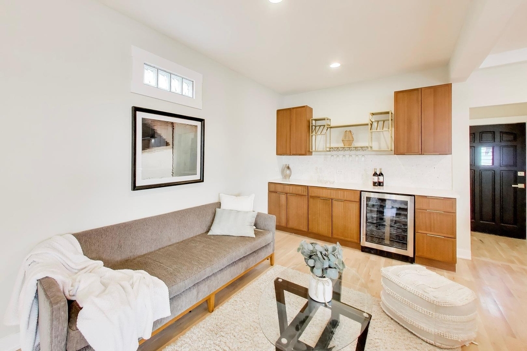 6730 W Dakin Street - Photo 9