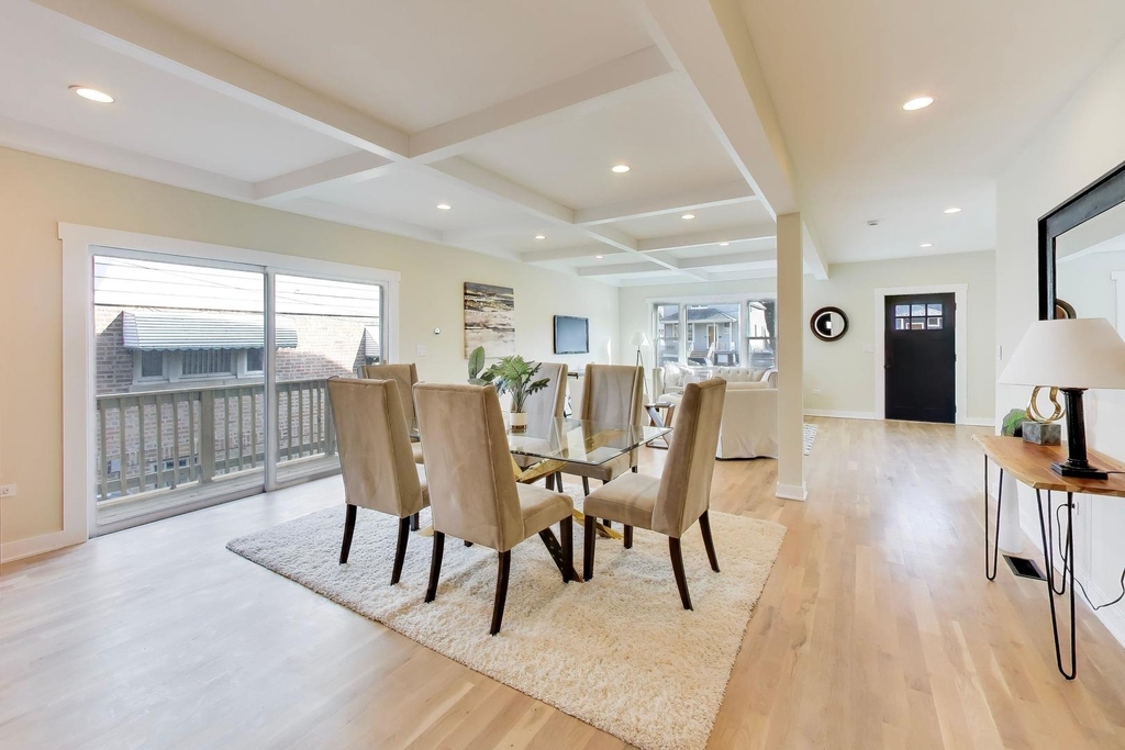 6730 W Dakin Street - Photo 6