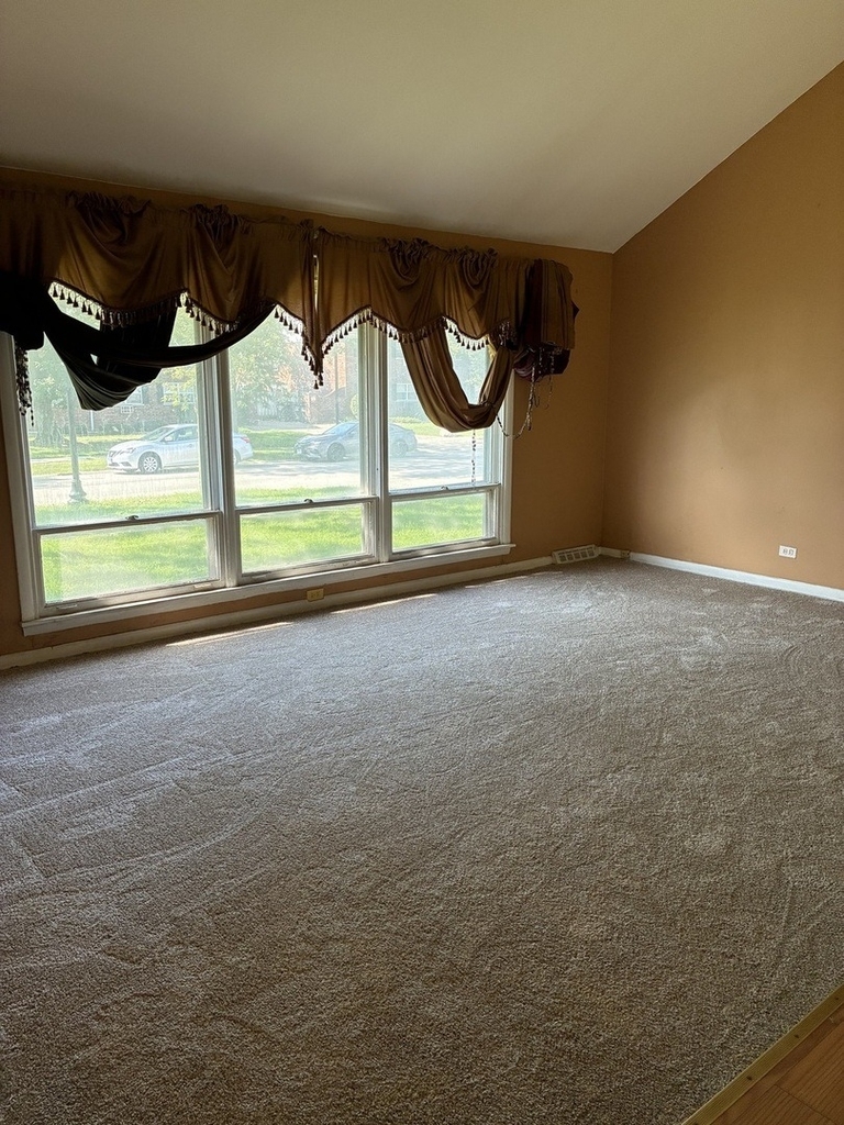 1142 Brighton Place - Photo 1