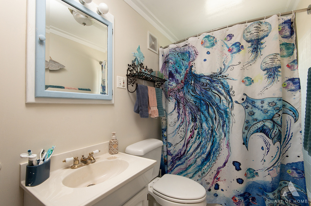 220 E 15th Street - Photo 12