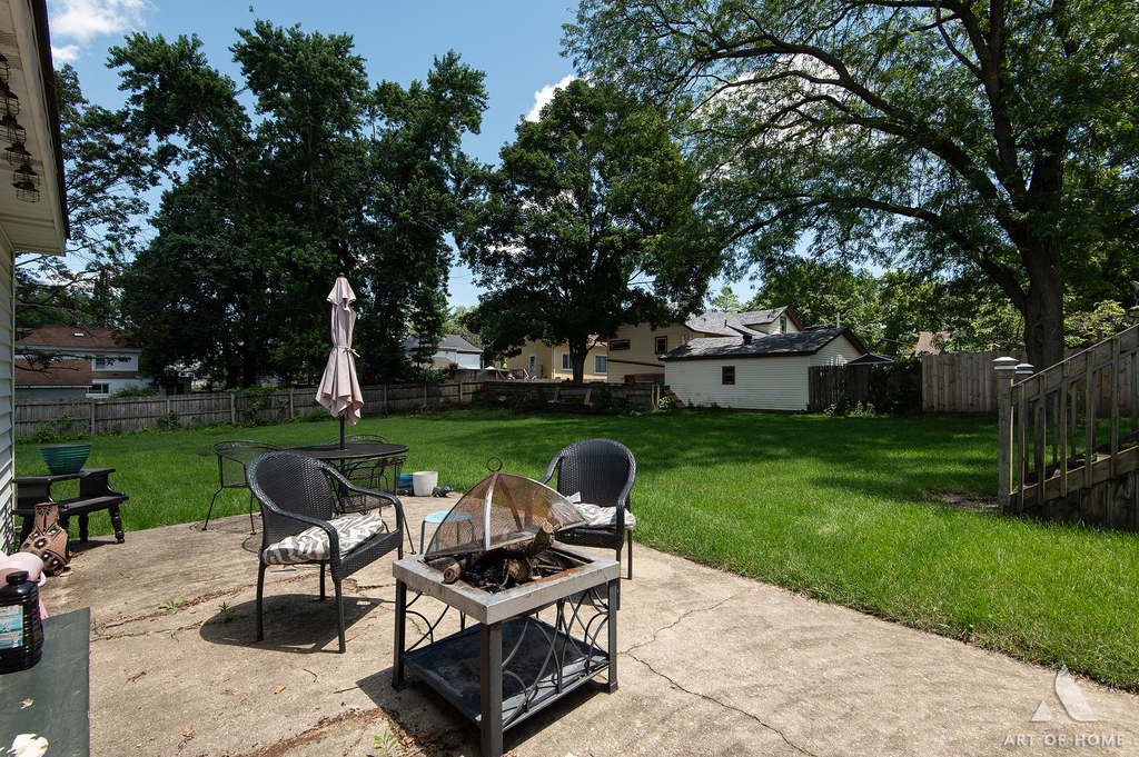220 E 15th Street - Photo 15