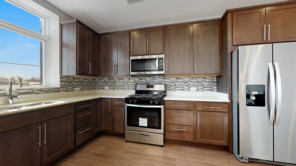 4758 N Laramie Avenue - Photo 5