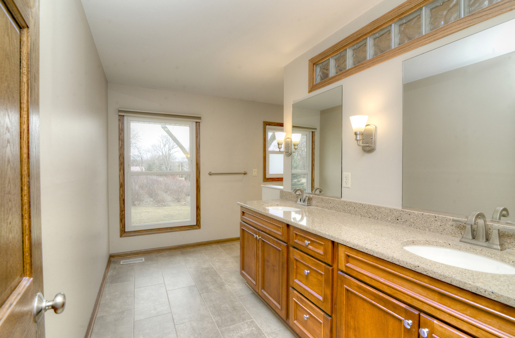 1070 Center Drive - Photo 14